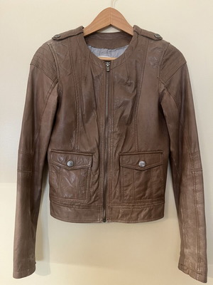 Leather jacket Pull & Bear brown used, no collar with pockets