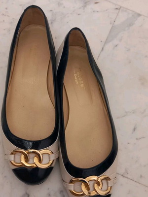 Valore ballerinas like new, leather, size 39, black and beige