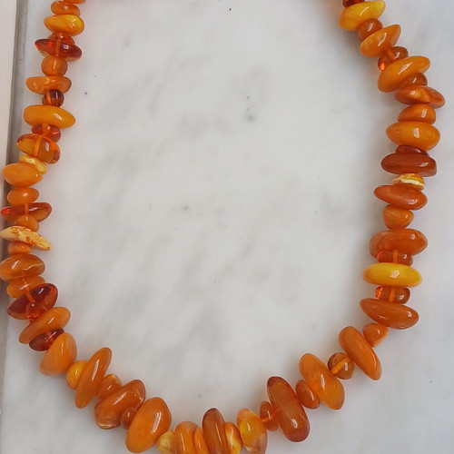 Baltic amber necklace 53 cm, 65 grams
