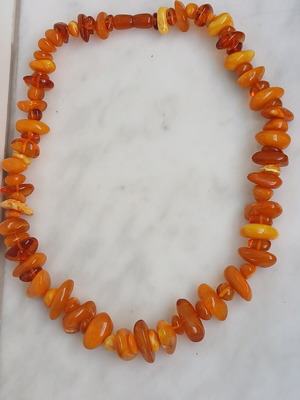 Baltic amber necklace 53 cm, 65 grams