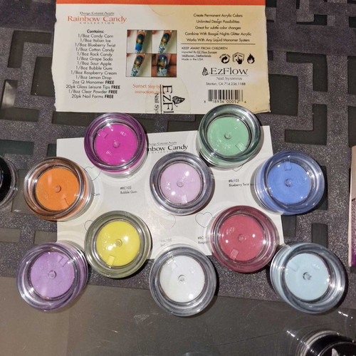 Acrylic powders like new for building and nail art