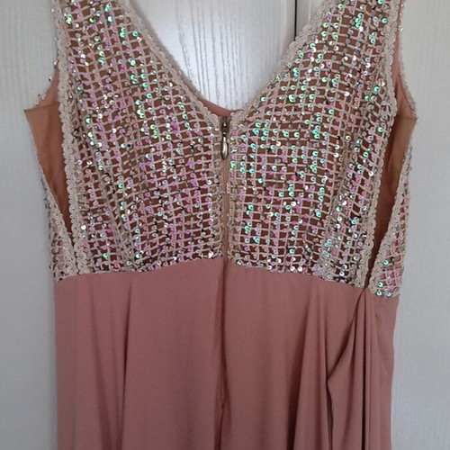 Lynne maxi dress like new, pink apple color, size M