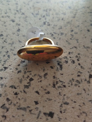 Ring from stainless steel size 57 new, gold color, geometric shape