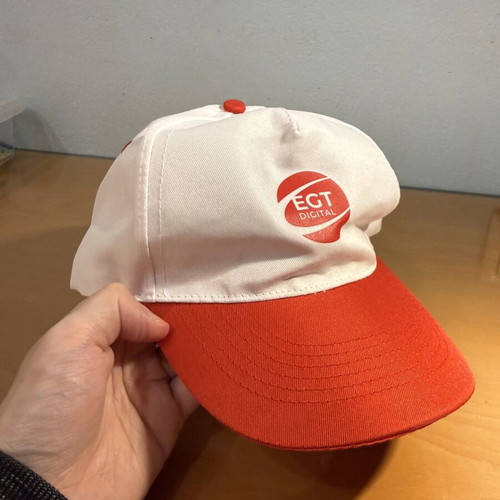 Baseball cap new, white and red, one size adjustable
