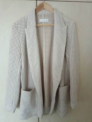 Zara faux suede διάτρητο μπλέιζερ, μπεζ εκρού