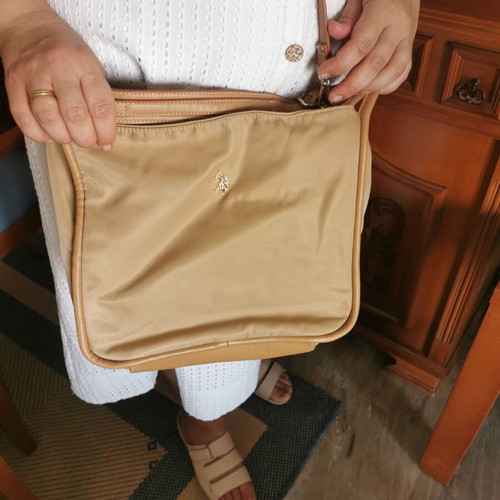 US Polo Assn. shoulder bag like new, beige with many pockets