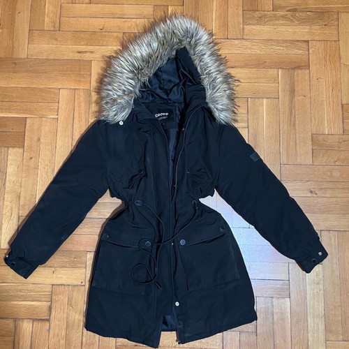 Cropp black jacket used, size small with zipper