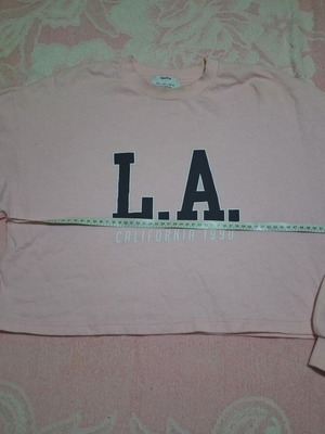 Bershka sweatshirt used, pink and black, sizes L and XL