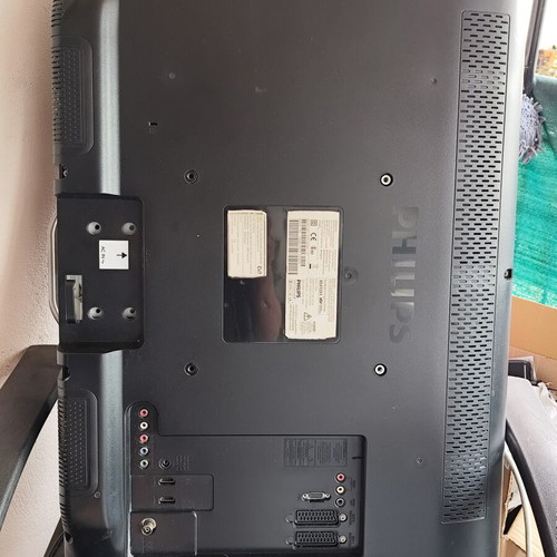 Philips 32pfl5604h/12 TV used with possible tcon issue