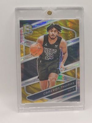 Κάρτα Cameron Thomas Gold International 2023-24 Panini-Spectra Basketball καινούργια