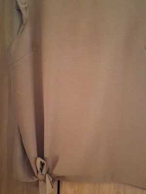 Women's blouse small-medium brown like new