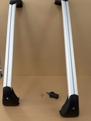 Volvo V40 Factory Roof Bars like new, genuine
