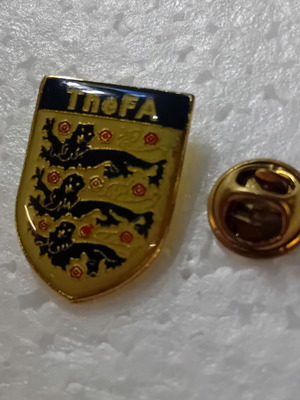 England National Football Team Collectible Pin Euro and World Cup