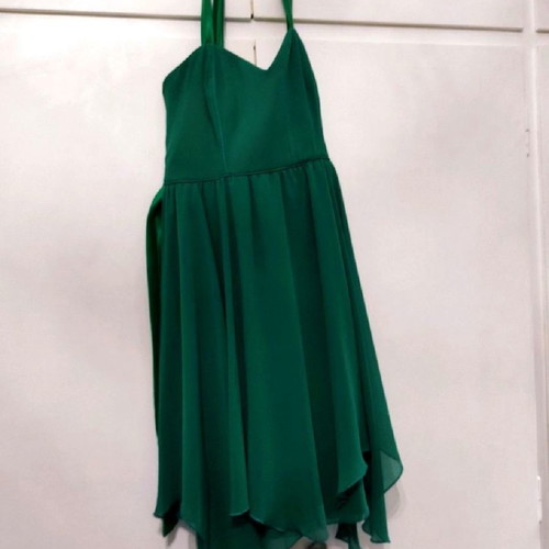 Women's dress used, emerald muslin with satin belt