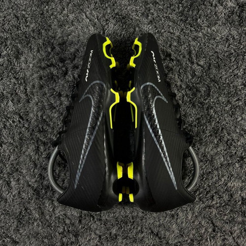 Nike Zoom Vapor 15 Academy football cleats like new, size 43, black