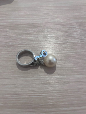 DG Dolce & Gabbana stainless steel ring used, size 55, silver with pearl