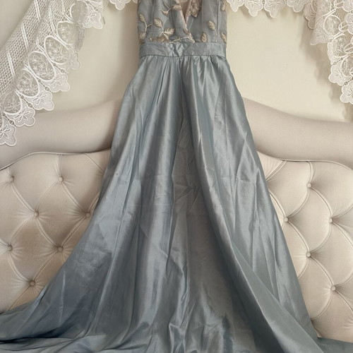 Madame Shoushou dress size large like new