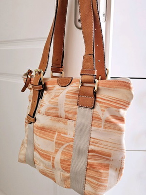 Brics shoulder bags like new, beige and orange