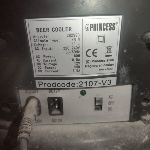 Beer keg maintenance device lightly used
