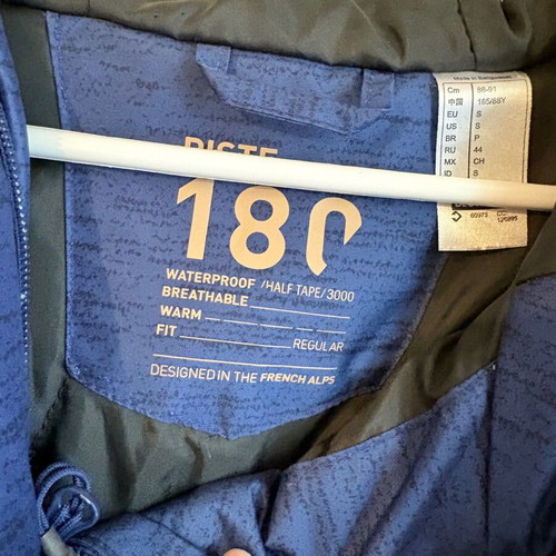 Wedge ski jacket blue size S like new with hood and removable fur