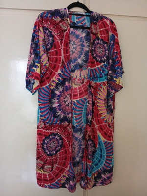 Celestino kaftan S/M like new, multicolor
