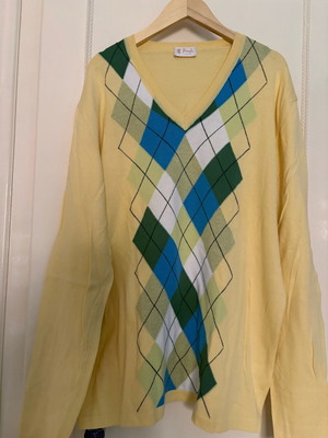 Pringle of Scotland men's sweater like new, yellow