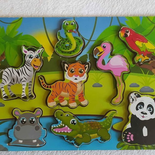 Wooden puzzle toy jungle animals used