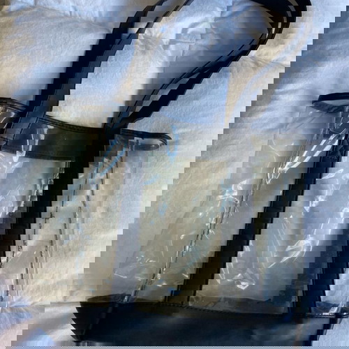 Τσάντα ώμου από PVC μεταχειρισμένη με μακριά λουριά