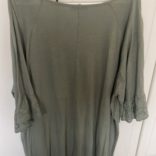 Celestino women's dress like new, gray and green