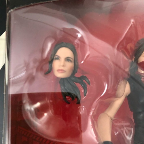 Elektra Elodie Yung Marvel Legends Daredevil figure new
