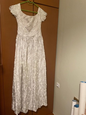 Vintage handmade wedding dress like new, size M, duchess fabric