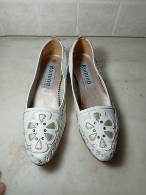 Romina Desi White Women's Flat Loafers Size 38 New