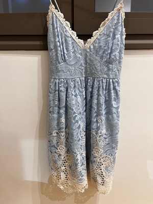 Lace dress ciel-ecru like new, size M
