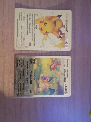 Pokémon gold collectible cards like new