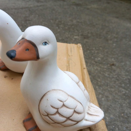 Decorative duck figurines, pack of 15, 5 made of clay, like new