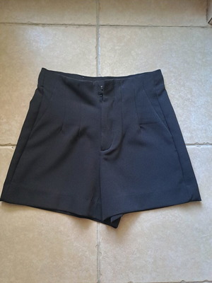 Black high-waisted shorts used, size XS