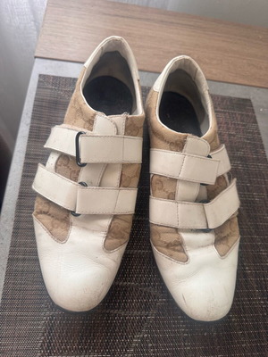 Shoes used, size 38