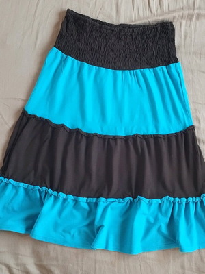 Flowy strapless dress like new, one size