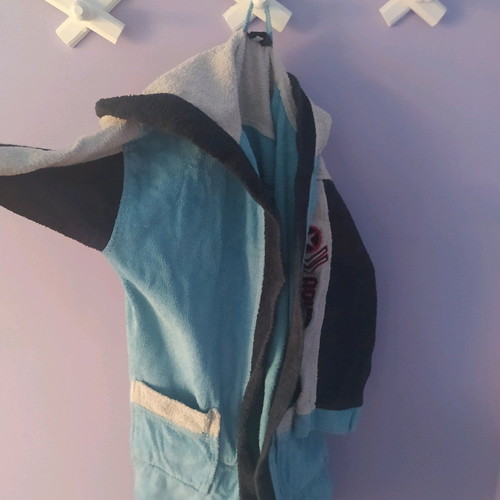 Aquarapid children's bathrobe like new, size 12