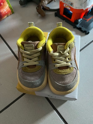 Puma suede παπούτσια μεταχειρισμένα νούμερο 21