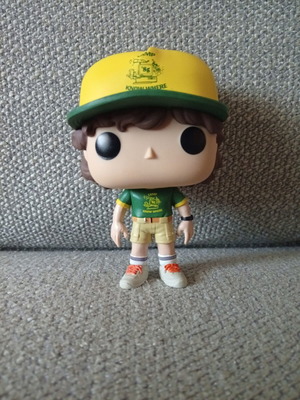 Funko Pop Stranger Things Dustin