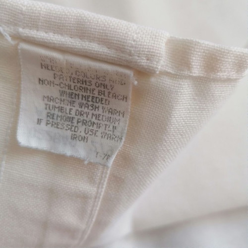 Arrow Usa 1851 men's dress shirt like new, size large, beige and white