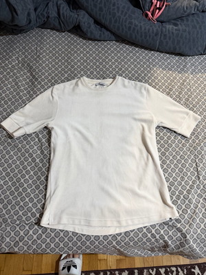 Velour t-shirt like new, size M, white