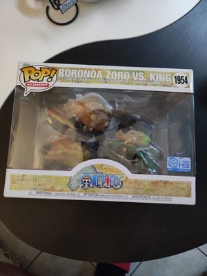 Roronoa Zoro vs King One Piece Funko Pop Moment