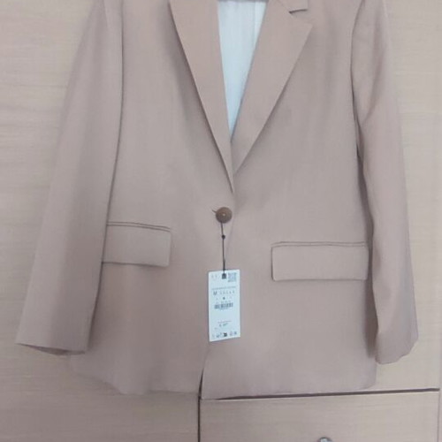 Zara satin jacket medium beige new
