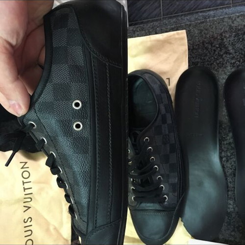 Louis Vuitton sneakers size 45 like new, black