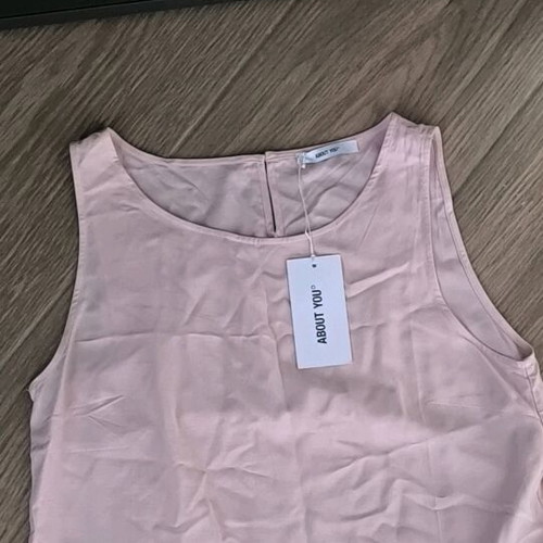Pink Sleeveless Top new, slim fit