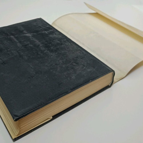 The Social Systems used, Bernard Shaw, hardcover book