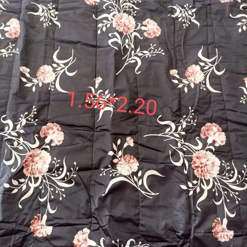 Quilt new 1.56x2.20 with polyester filling