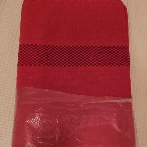 Tablecloth new 1.50x2m in packaging